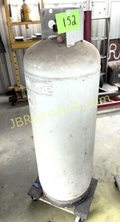 PROPANE TANK WITH PROPANE