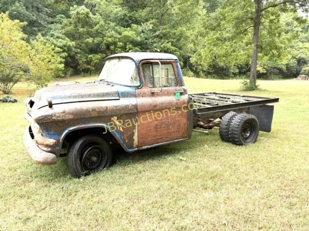 CLASSIC 1957 GMC150 - PROJECT TRUCK