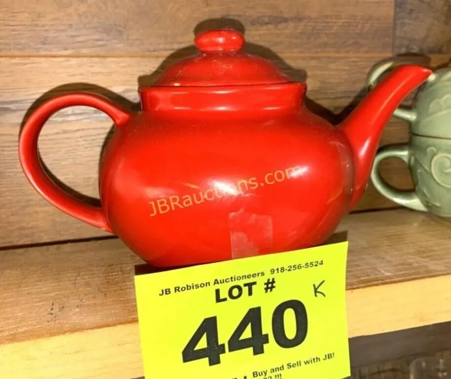 RED TEA POT