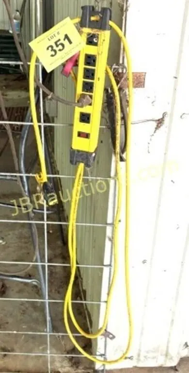YELLOW POWER STRIP