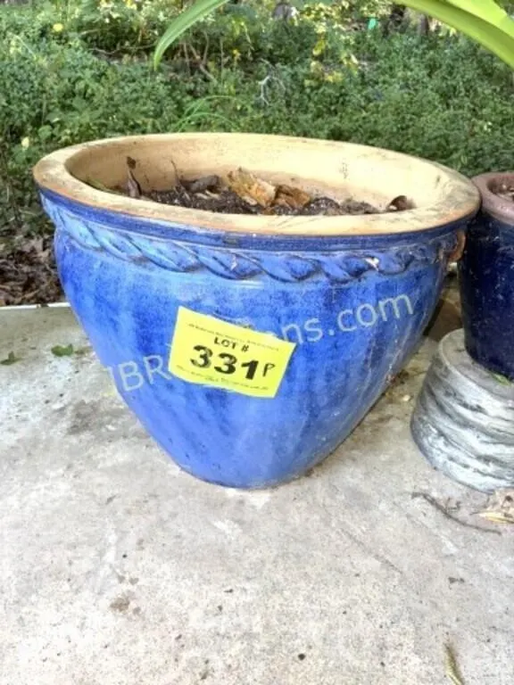 LG BLUE POTTERY PLANTER