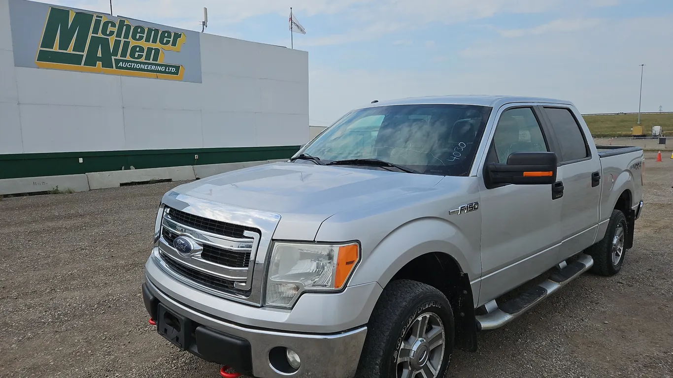 2014 Ford F-150 4x4 XL 4dr SuperCrew Styleside 5.5 ft. SB