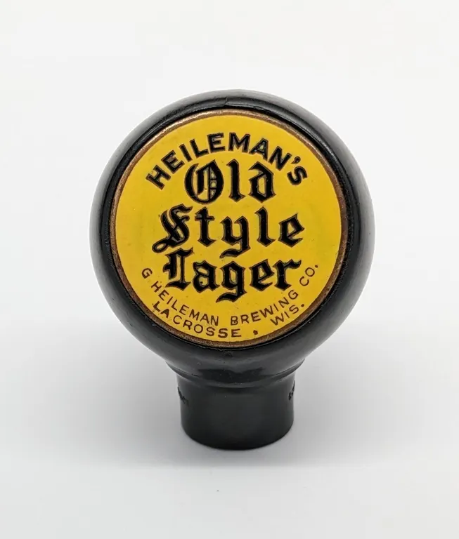 BALL TAP KNOB HANDLE HEILEMANS OLD STYLE LAGER BEER G HEILMAN LA CROSSE WISCONSIN (GREEN DUCK)