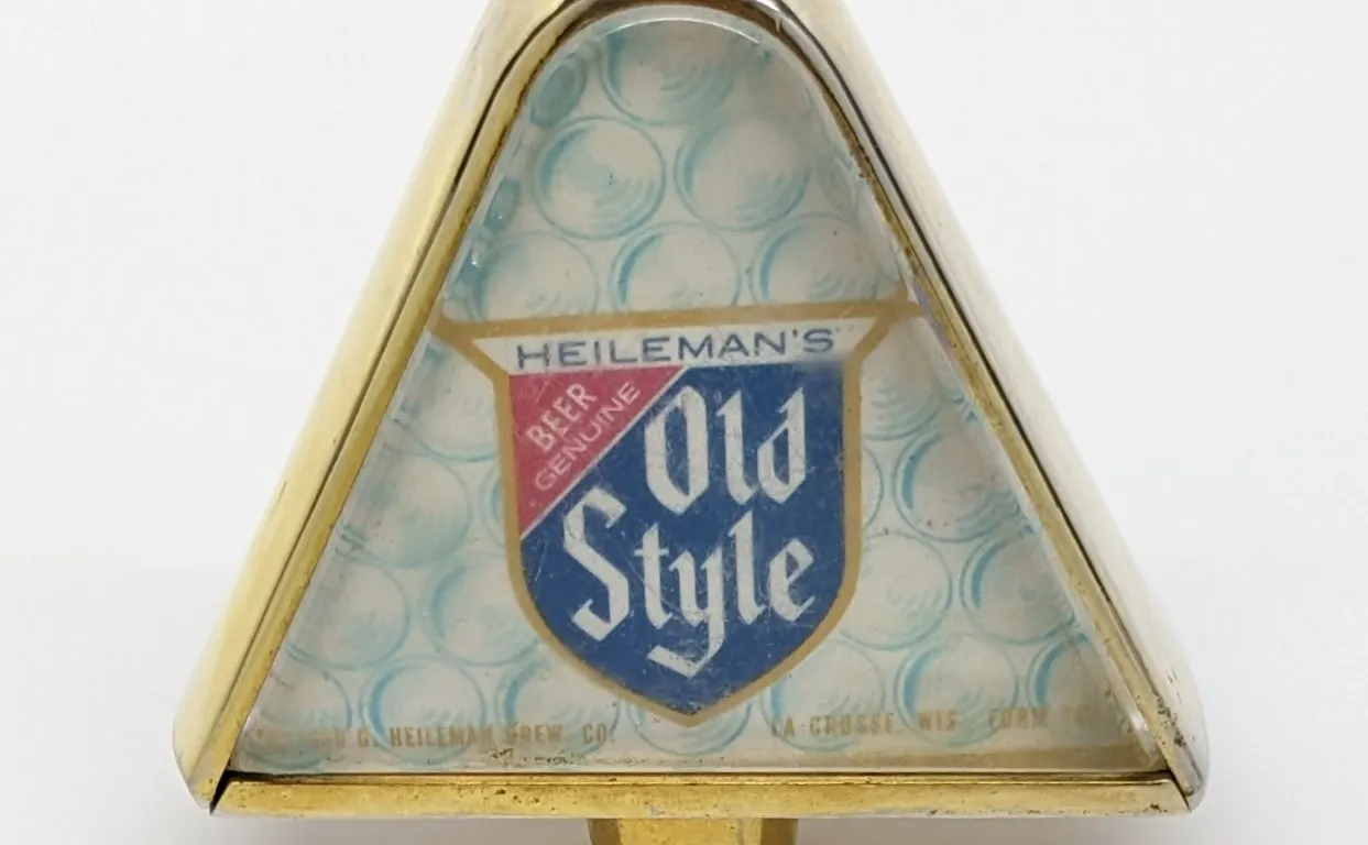 TAP KNOB HANDLE HEILEMANS OLD STYLE BEER LA CROSSE WISCONSIN