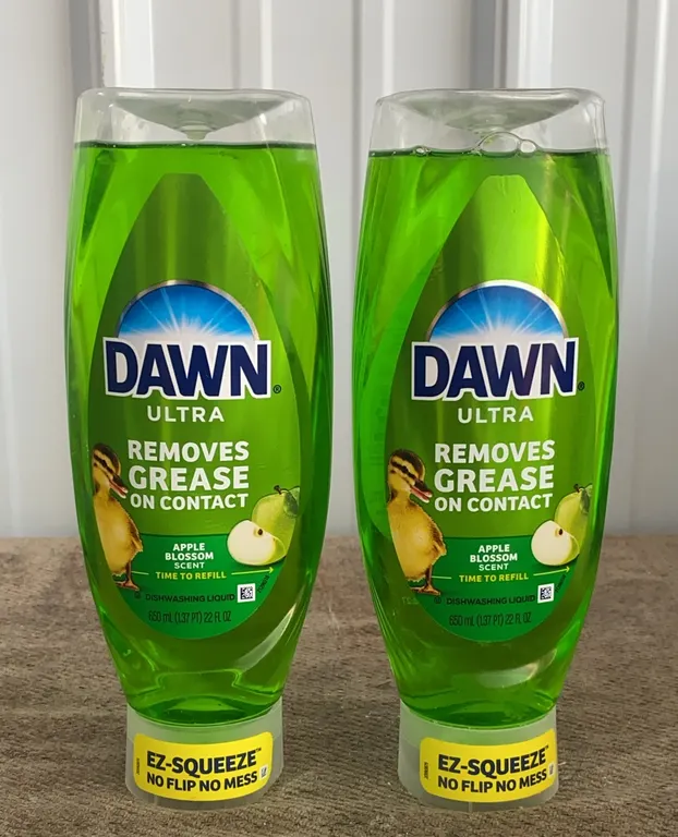 *NEW* 2 Dawn Ultra Apple Blossom Scent Dishwashing Liquid, 22 OZ Each
