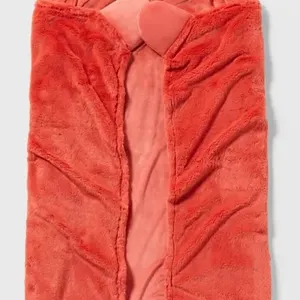 **APPEARS NEW** Disney Moana Hooded Blanket by Pillowfort