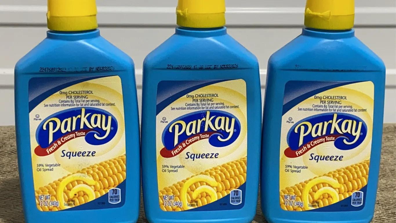 *NEW* 3 Pack Parkay Squeeze Vegetable Oil Spread, 12 OZ - Best By: 11/2026