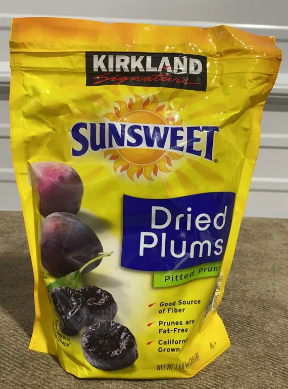 **NEW** Kirkland Sunsweet Dried Plums Pitted Prunes 3.5lb Bag - Best By 10/2027