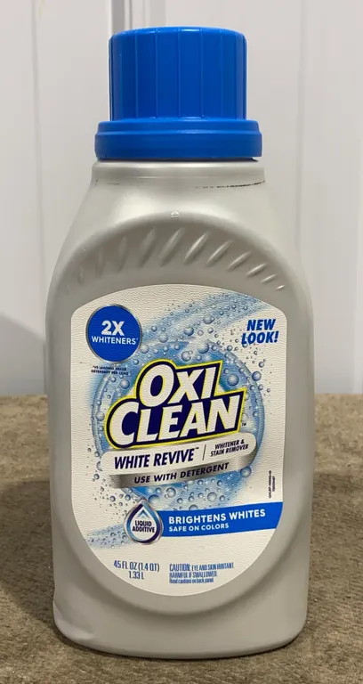 **NEW** OxiClean White Revive Liquid Laundry Additive - 66 fl oz