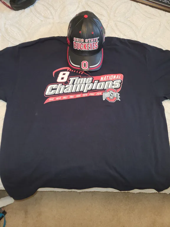 Ohio state buckeyes shirt, and leather hat