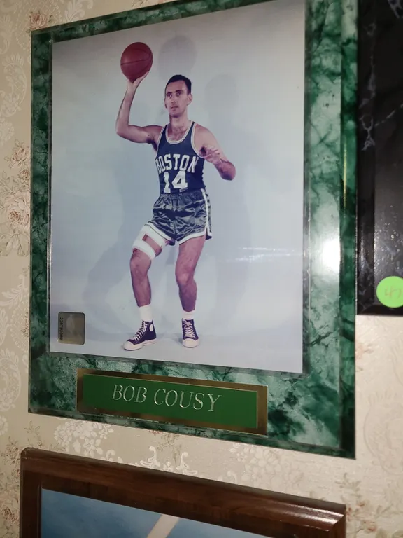 Bob cousy Boston Celtics framed photo