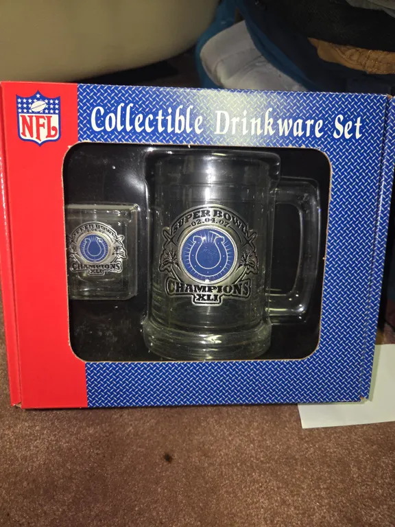 PEWTER EMBLEM SUPER BOWL CHAMPIONS 2007