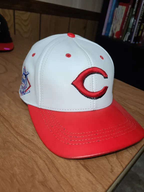Cincinnati reds leather hat
