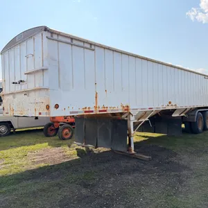 1978 Doepker Grain Trailer