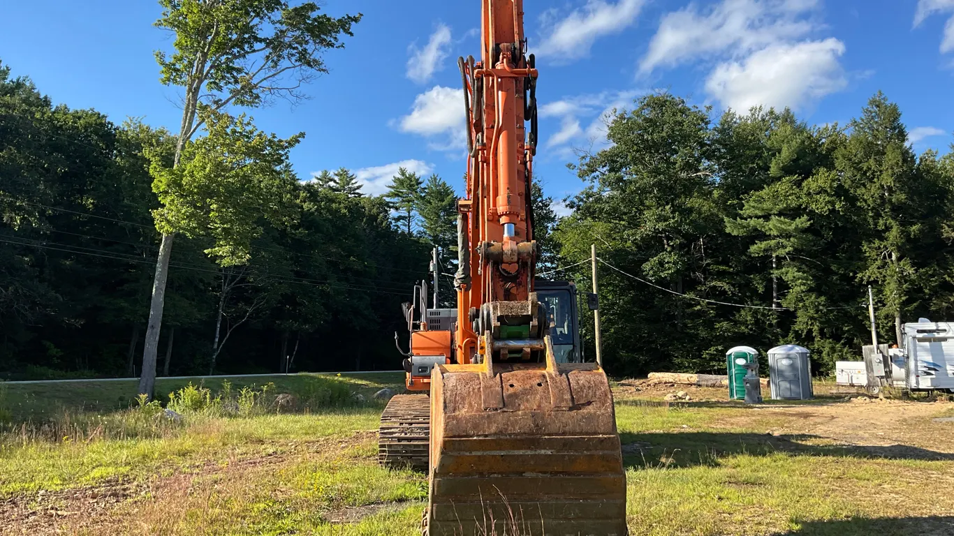 2013 DOOSAN DX420LC-3 HYDRAULIC EXCAVATOR SN: DWGCECALTD1010024