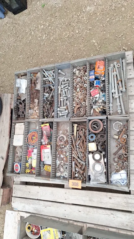 14 Metal sorting trays with content