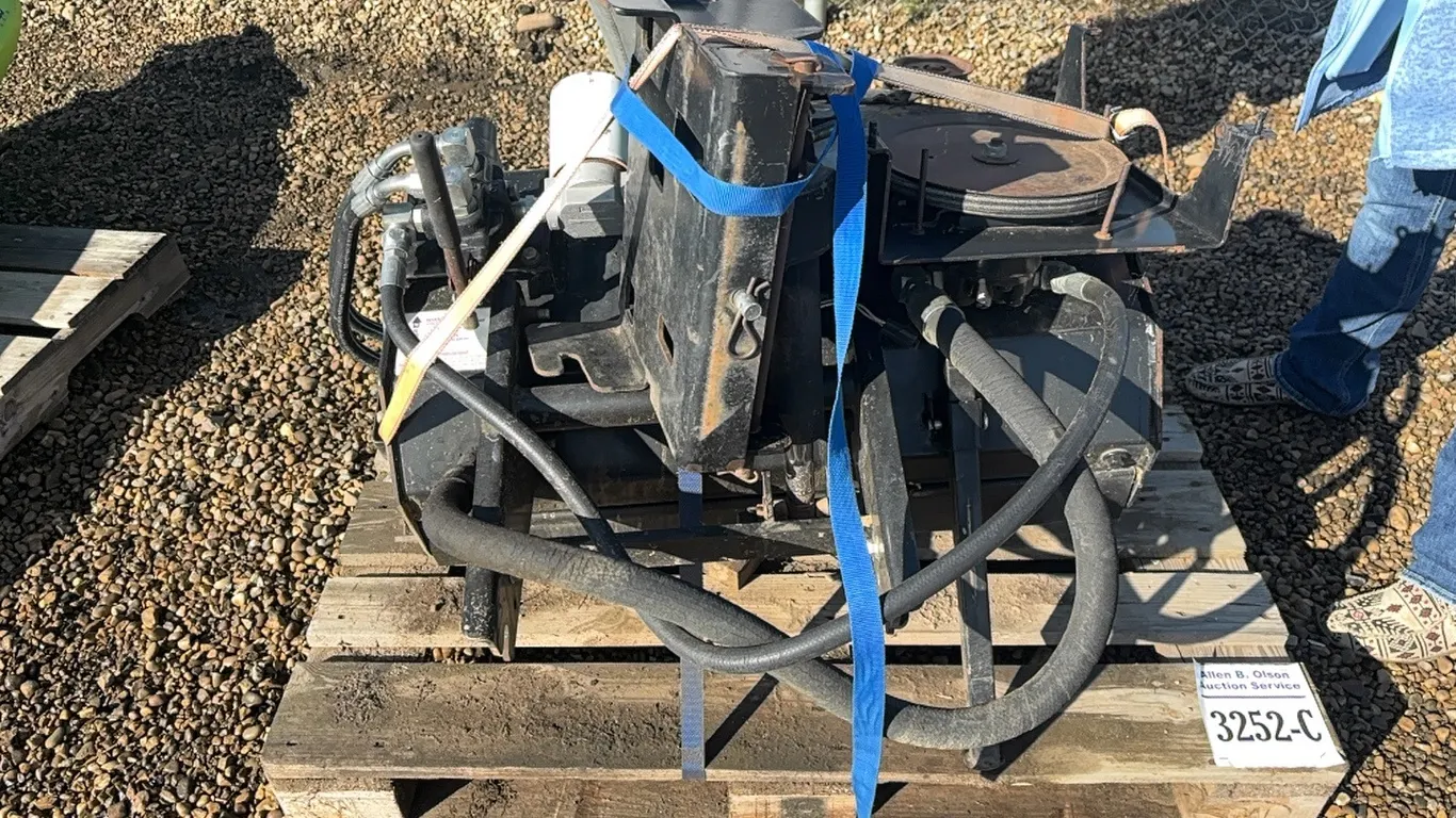 DUAL DIRECTION 30" HYDRO TILLER s/n 1H094G0002