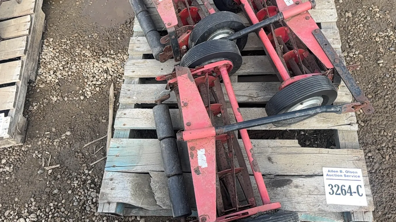 52" ROTARY PULL-TYPE MOWER