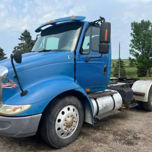 2003 International 8600 Semi