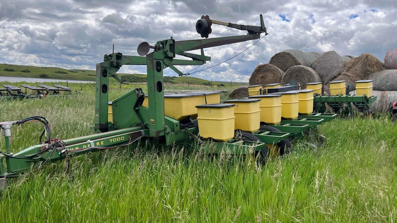 John Deere 7000 Planter