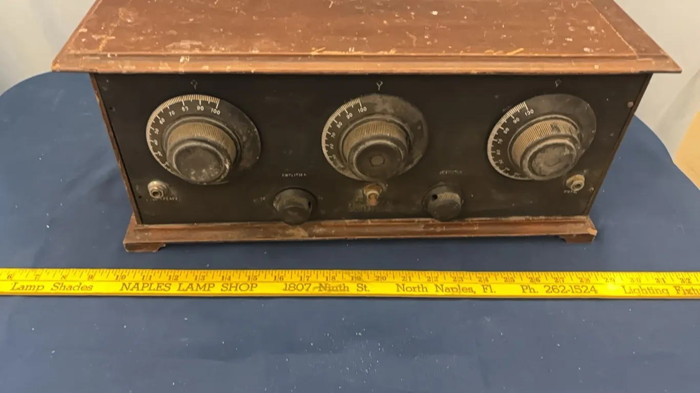Vintage radio