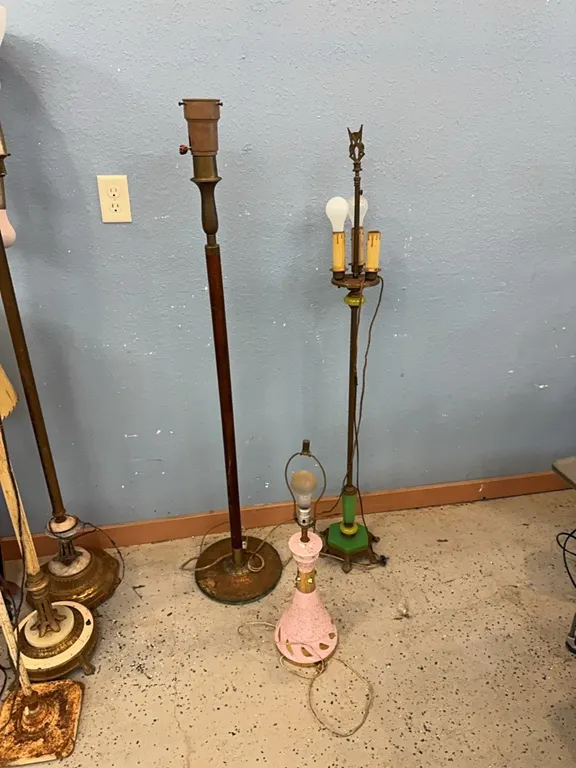 3 lamps