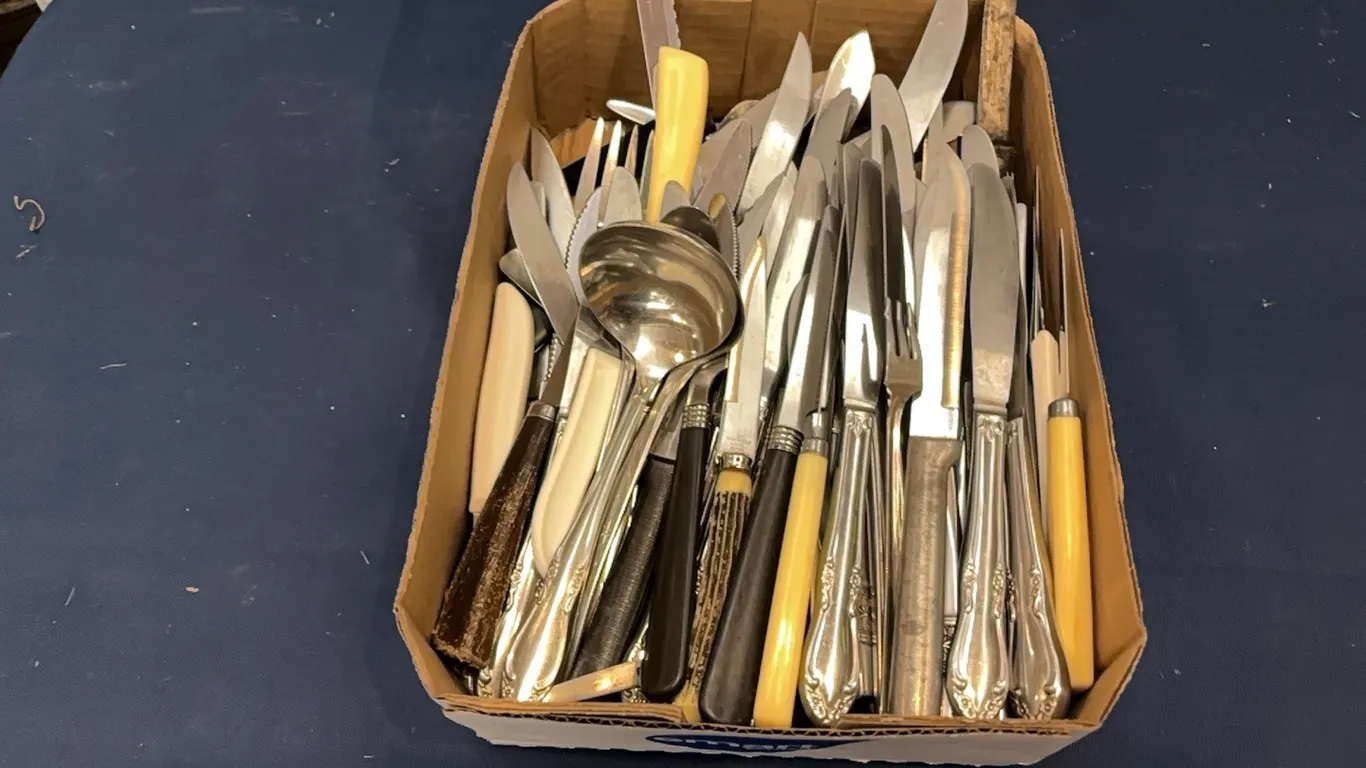 Knives