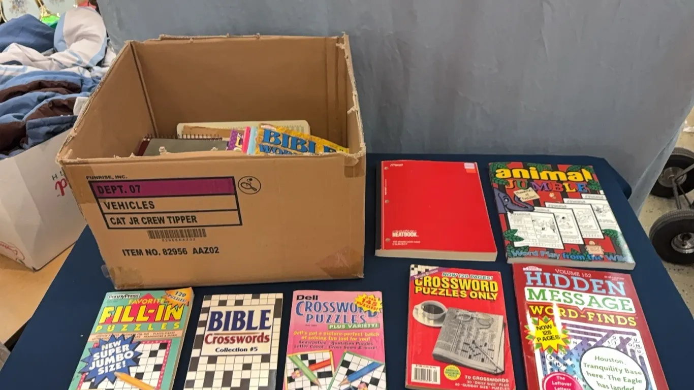 Crossword Puzzles & Notebooks