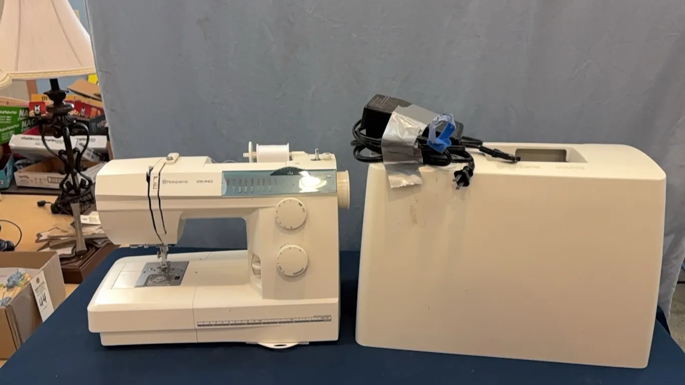 Husqvarna Viking Sewing Machine