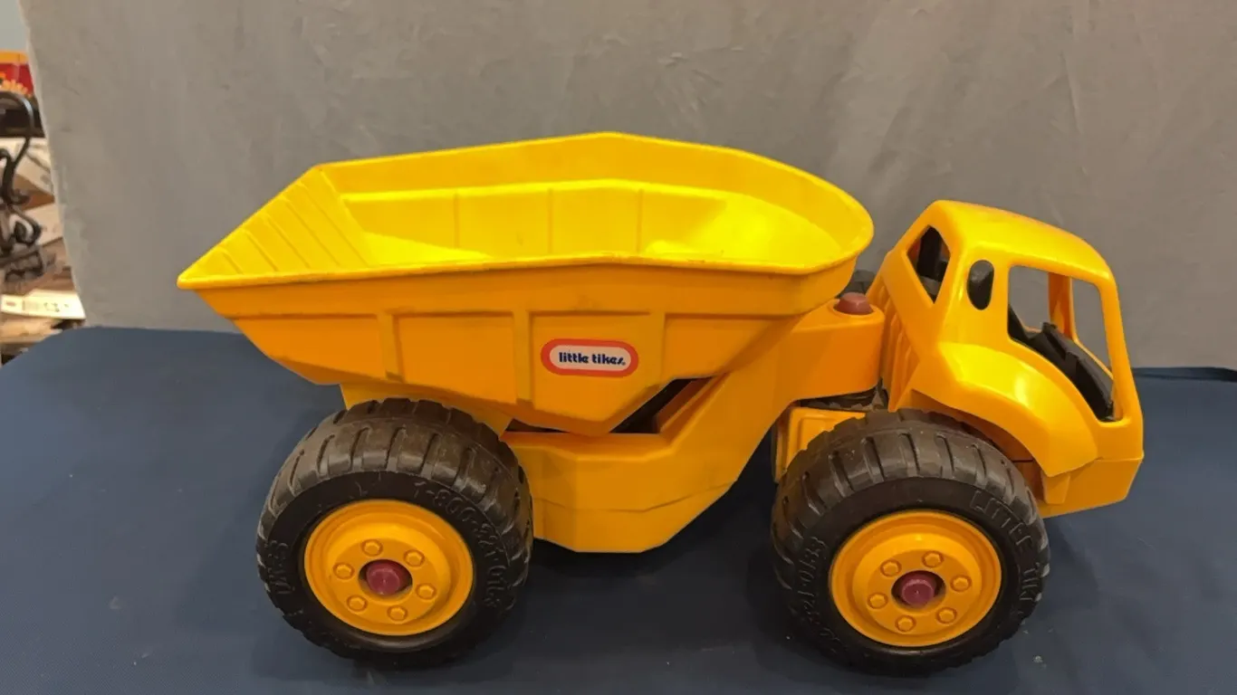Little Tikes Dump Truck