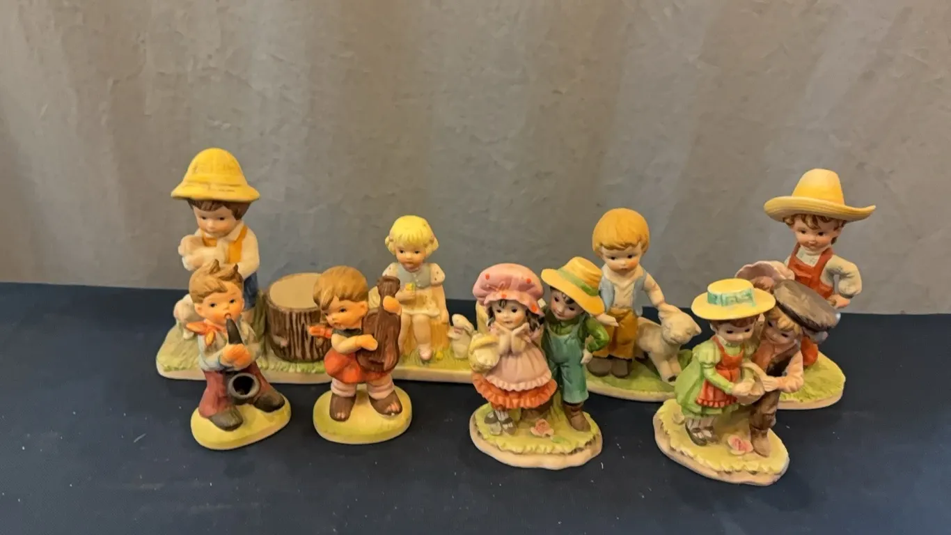 Assorted Figurines