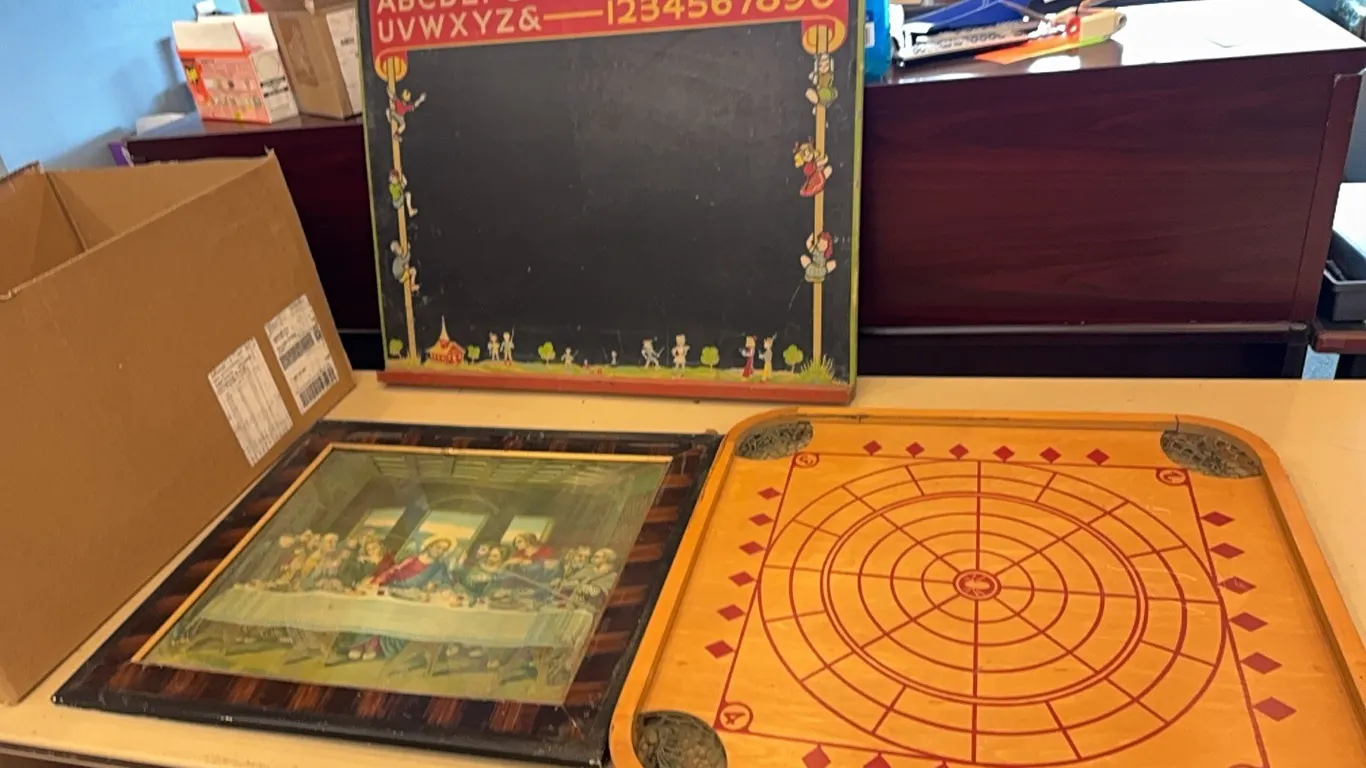 Picture, chalkboard, carrom board