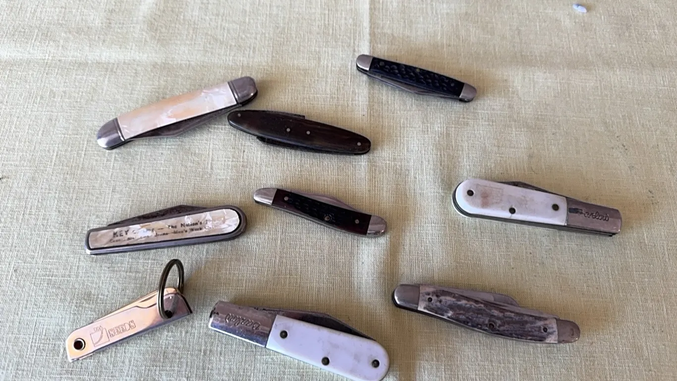 Pocket knives