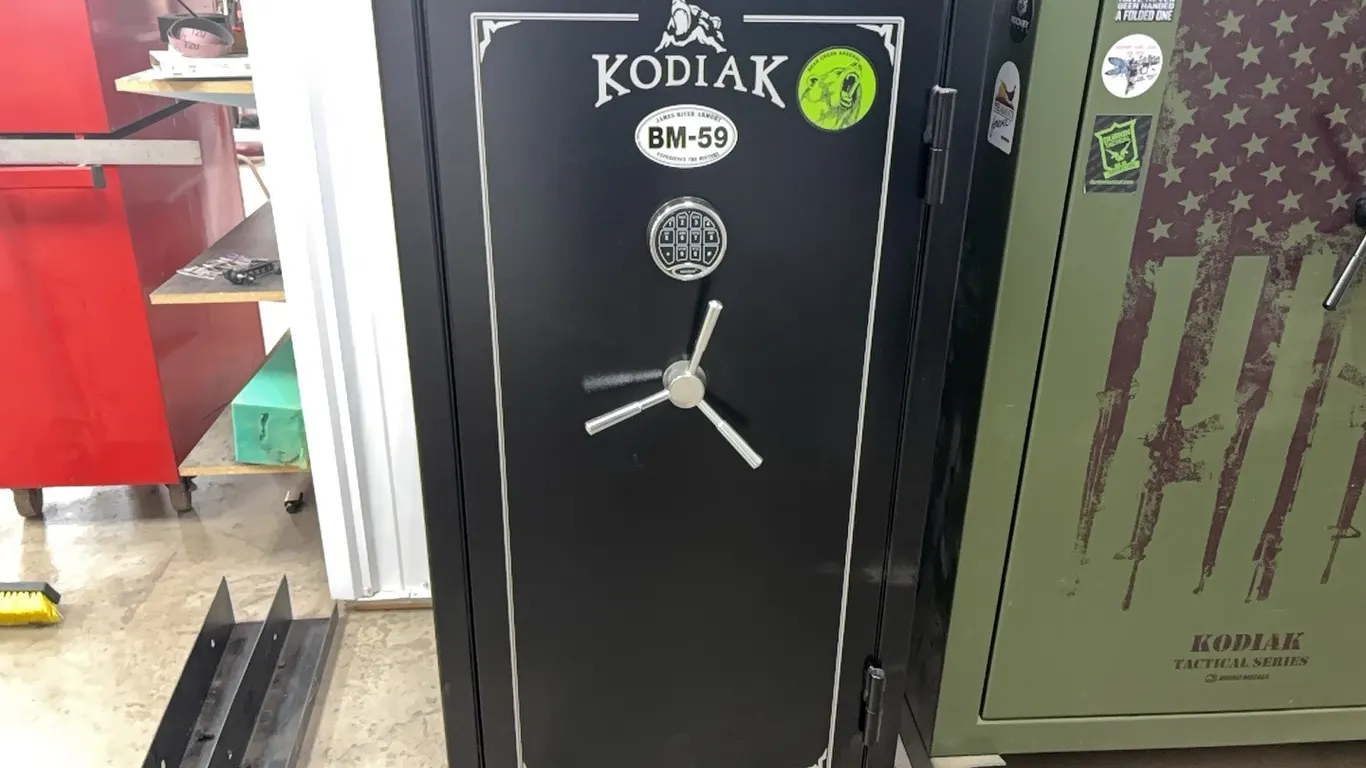 Kodiak gun safe