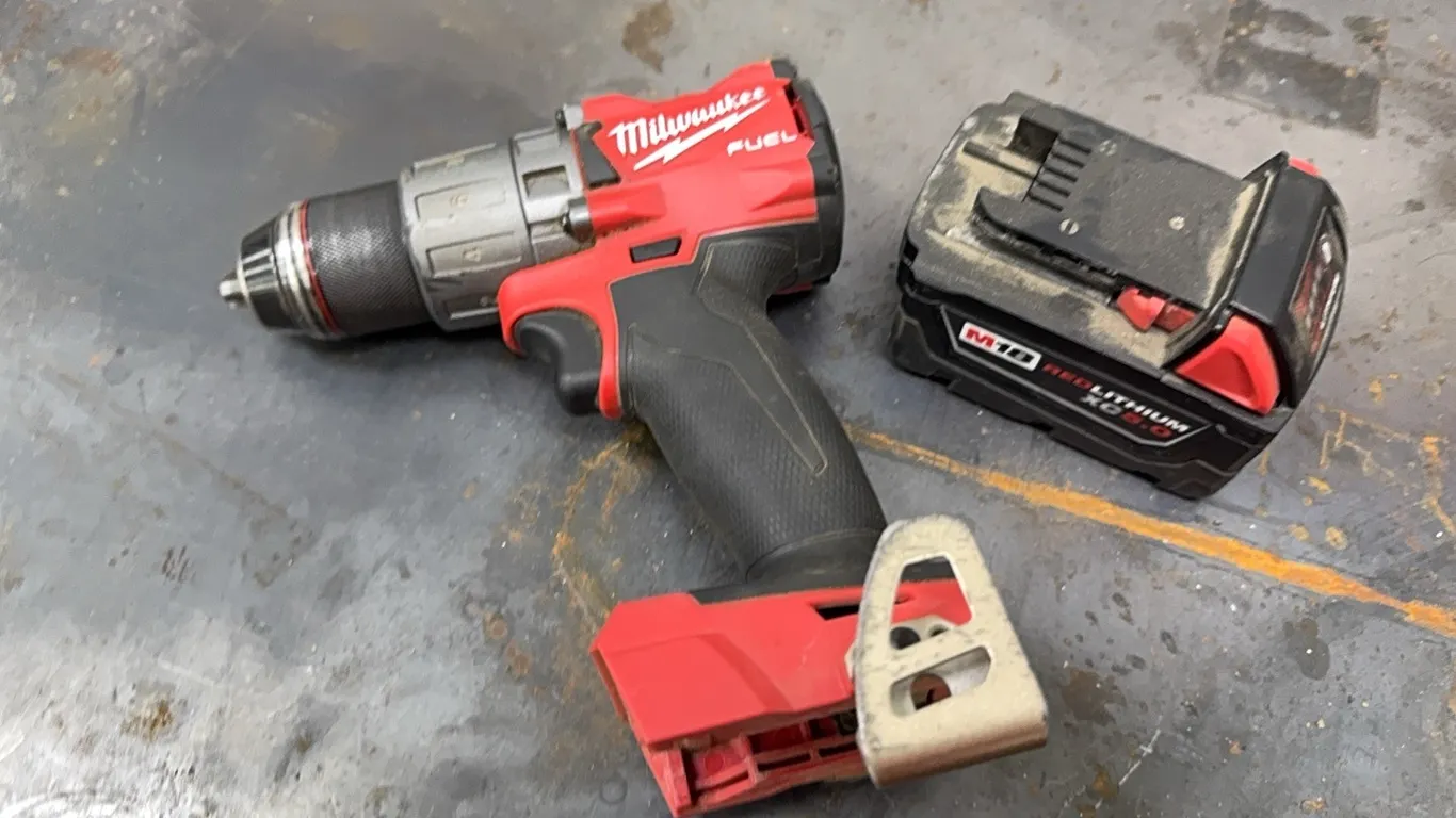 Milwaukee 1/2” drill