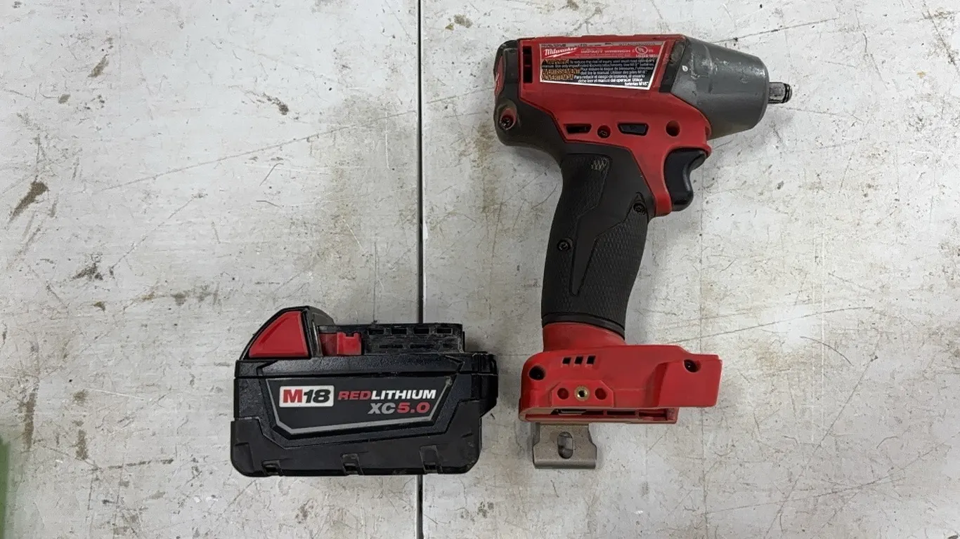 18 volt milwaukee impact wrench