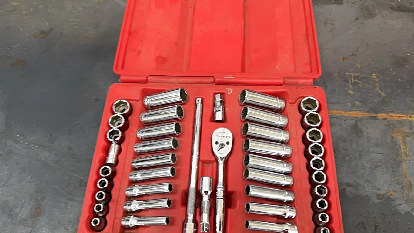 Snap On 1/4” ratchet set