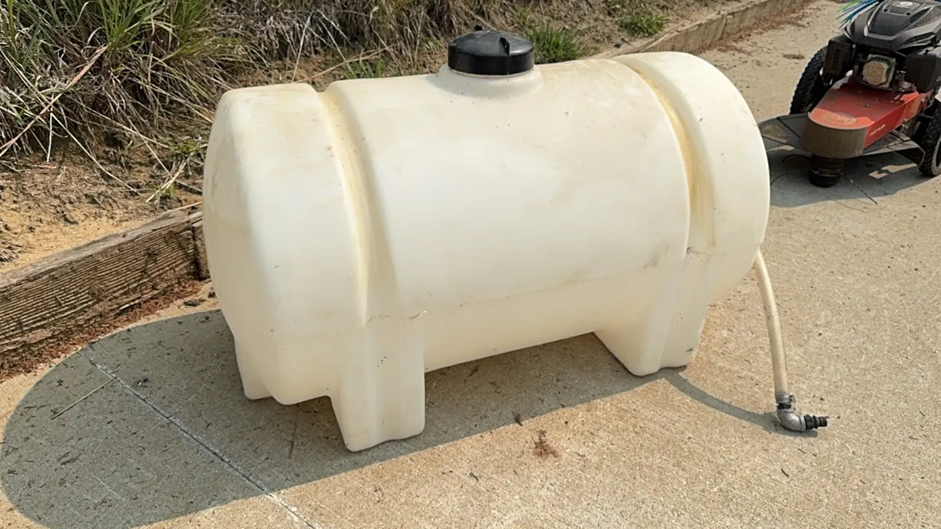 65 gallon sprayer tank