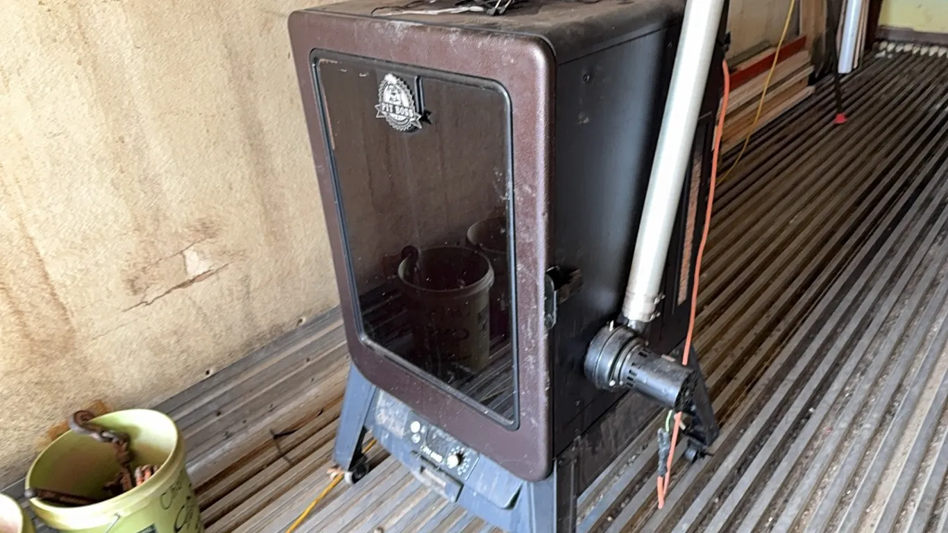 Pit Boss smoker