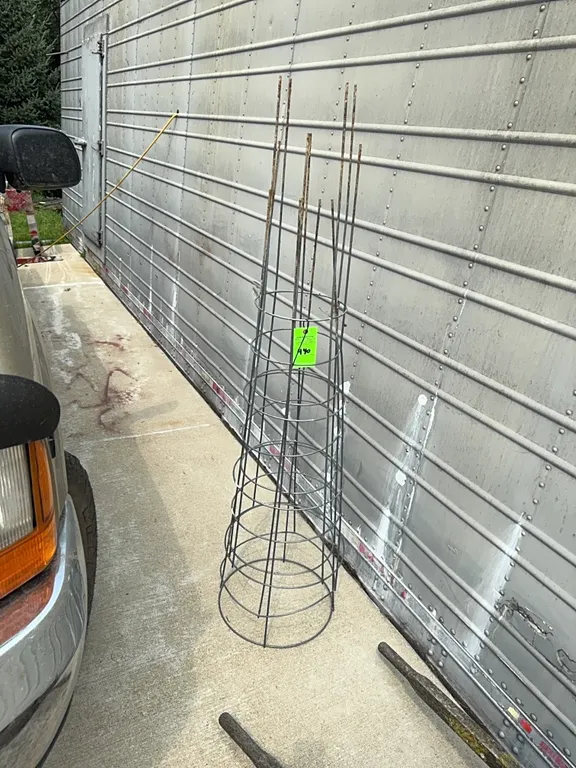 Tomato cages
