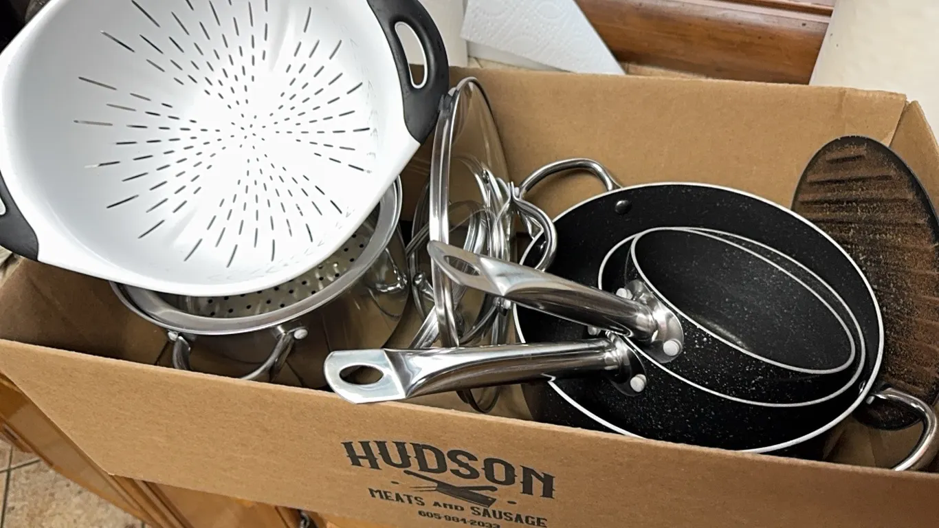 Pots and pans, strainer