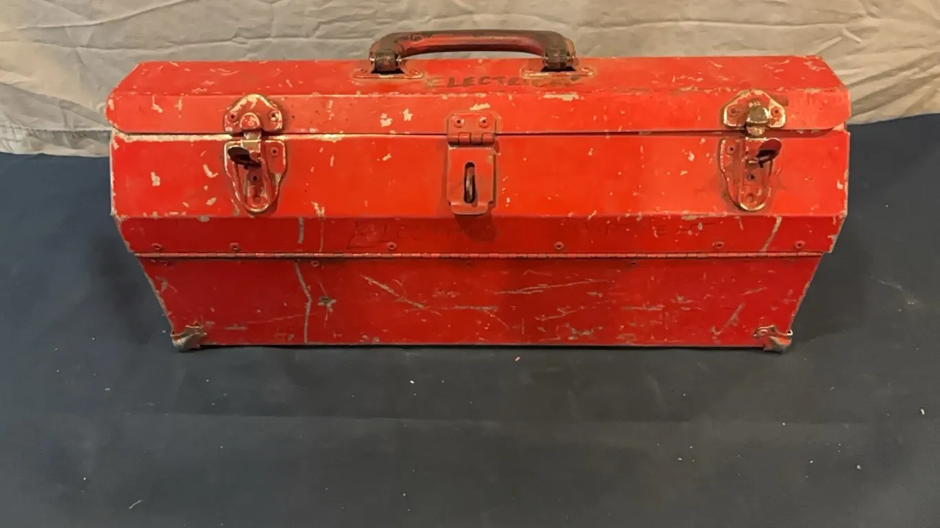 Tool box with tools