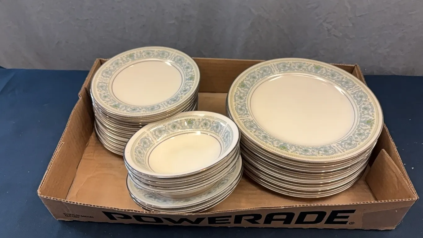 Noritake China Dishes
