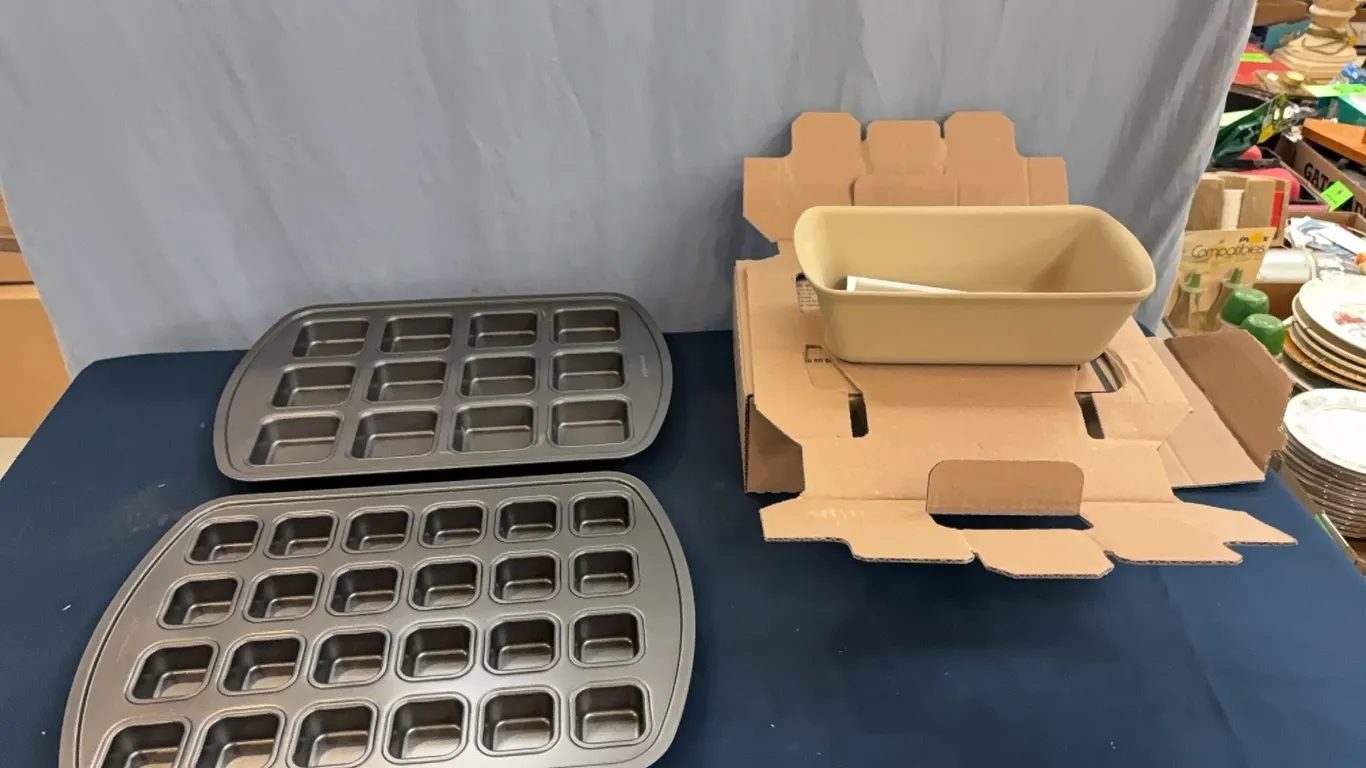 Pampered Chef Pans
