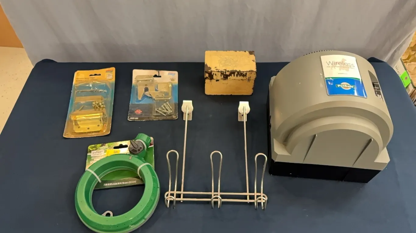Pet Containment System & Misc