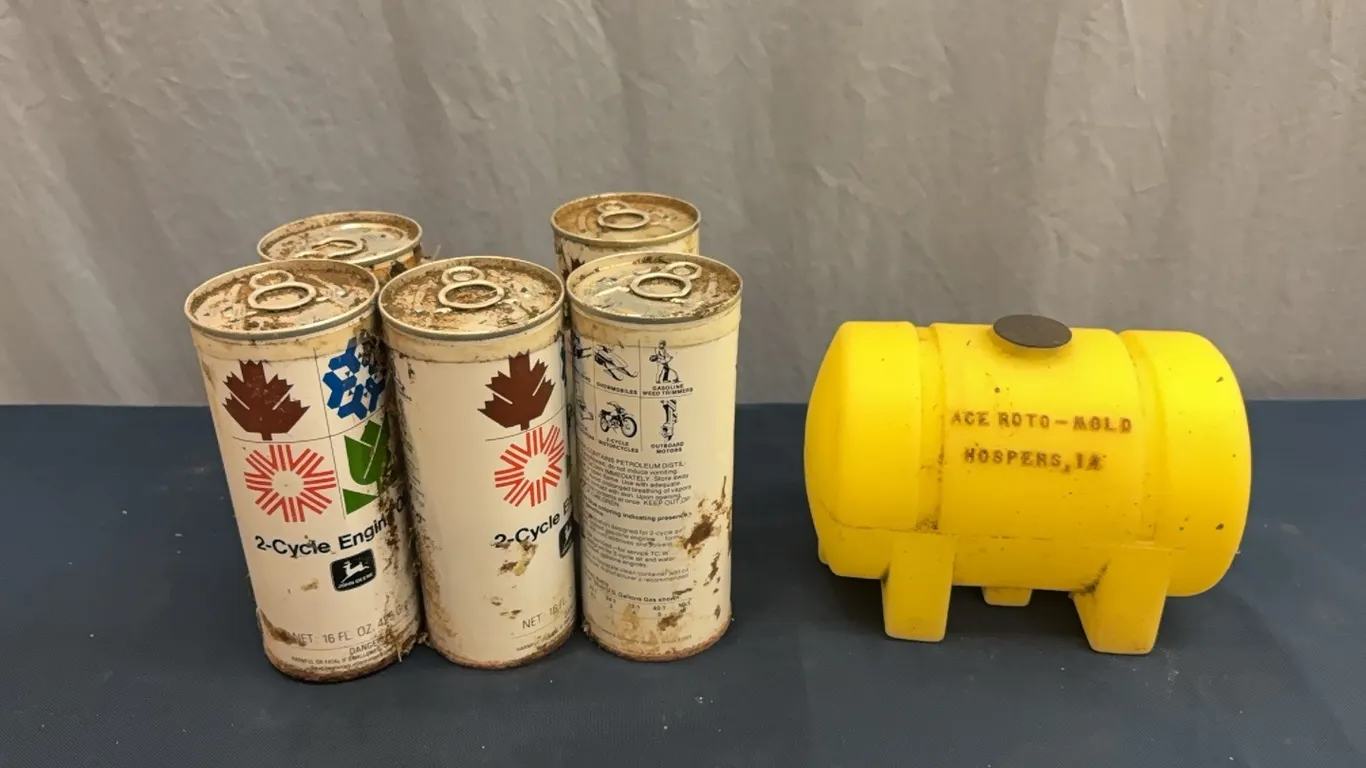 John Deere Oil Cans & Plastic Toy Tank