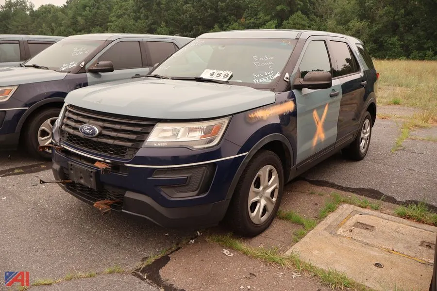 2017 Ford Explorer SUV (0360)