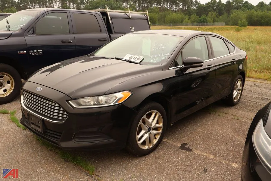 2016 Ford Fusion Sedan (3234)