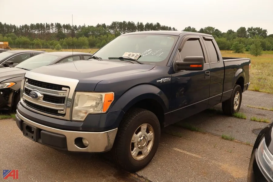 2013 Ford F150 Extended Cab Pickup Truck (3937)