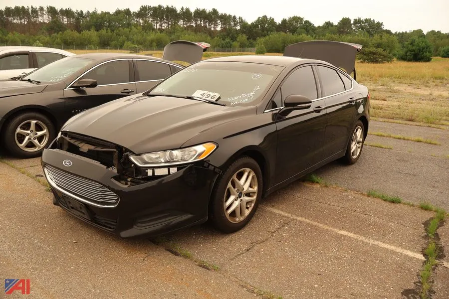 2015 Ford Fusion Sedan (2520)